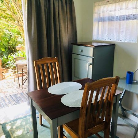 Baylight Accomodation Room 2 Mossel Bay Esterno foto