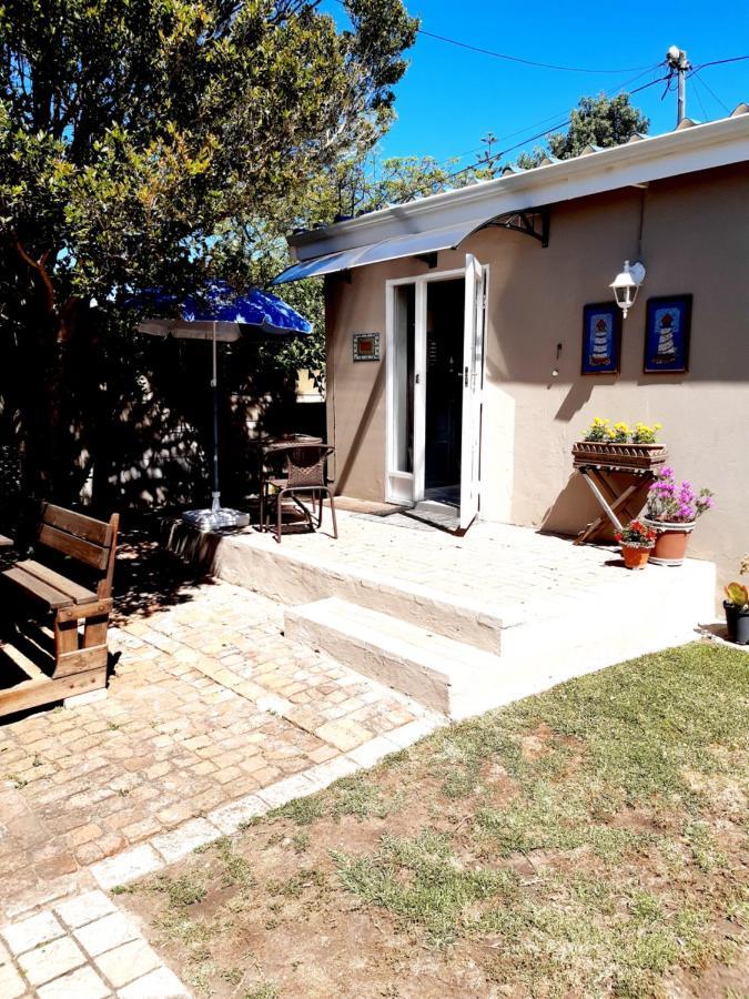 Baylight Accomodation Room 2 Mossel Bay Esterno foto
